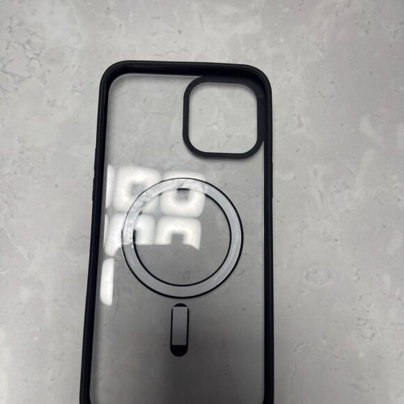 Cream iPhone16 Case - Picture 2 of 2